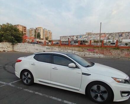 Киа Оптима 2013 в Одессе на Automoto.ua Белый Киа Оптима, объемом двигателя 2.36 л и пробегом 244 тыс. км за 10300 $, фото 6 на Automoto.ua