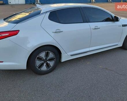 Киа Оптима 2013 в Киеве на Automoto.ua Белый Киа Оптима, объемом двигателя 2.36 л и пробегом 262 тыс. км за 11500 $, фото 9 на Automoto.ua