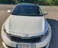 Білий Кіа Оптіма, об'ємом двигуна 2.4 л та пробігом 289 тис. км за 10000 $, фото 8 на Automoto.ua