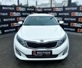 Белый Киа Оптима, объемом двигателя 2 л и пробегом 256 тыс. км за 9999 $, фото 1 на Automoto.ua