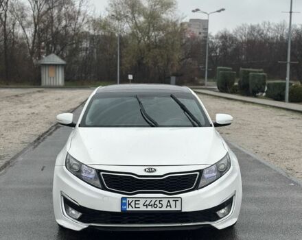 Білий Кіа Оптіма, об'ємом двигуна 2.4 л та пробігом 170 тис. км за 9800 $, фото 3 на Automoto.ua