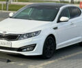 Білий Кіа Оптіма, об'ємом двигуна 2.36 л та пробігом 151 тис. км за 12000 $, фото 1 на Automoto.ua