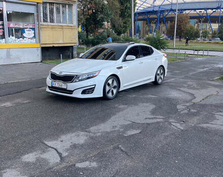 Белый Киа Оптима, объемом двигателя 2.4 л и пробегом 120 тыс. км за 10700 $, фото 5 на Automoto.ua