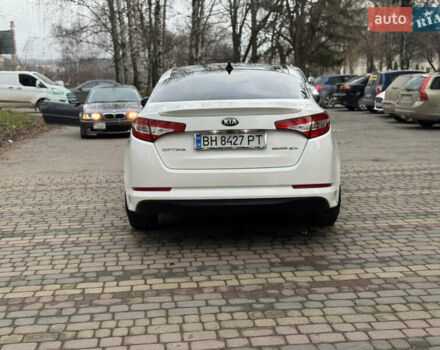 Білий Кіа Оптіма, об'ємом двигуна 2.4 л та пробігом 256 тис. км за 9100 $, фото 4 на Automoto.ua