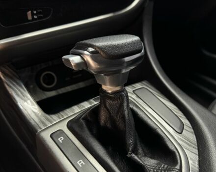 Белый Киа Оптима, объемом двигателя 2 л и пробегом 260 тыс. км за 8500 $, фото 15 на Automoto.ua