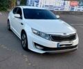 Киа Оптима 2013 в Киеве на Automoto.ua Белый Киа Оптима, объемом двигателя 2.36 л и пробегом 262 тыс. км за 11500 $, фото 5 на Automoto.ua
