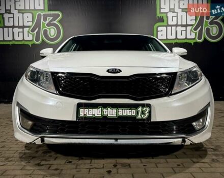 Білий Кіа Оптіма, об'ємом двигуна 2.36 л та пробігом 166 тис. км за 8999 $, фото 3 на Automoto.ua