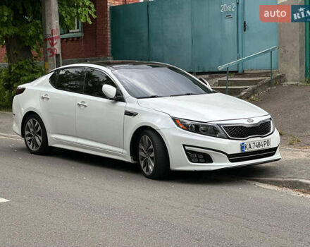 Белый Киа Оптима, объемом двигателя 2 л и пробегом 156 тыс. км за 12800 $, фото 3 на Automoto.ua
