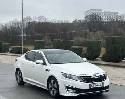 Белый Киа Оптима, объемом двигателя 2.36 л и пробегом 170 тыс. км за 9800 $, фото 2 на Automoto.ua