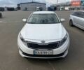 Білий Кіа Оптіма, об'ємом двигуна 2.36 л та пробігом 240 тис. км за 9100 $, фото 1 на Automoto.ua