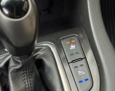 Білий Кіа Оптіма, об'ємом двигуна 2.4 л та пробігом 256 тис. км за 9100 $, фото 13 на Automoto.ua