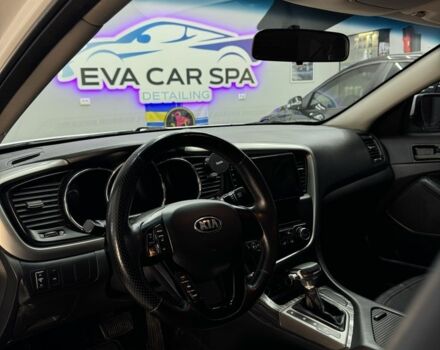 Белый Киа Оптима, объемом двигателя 2 л и пробегом 260 тыс. км за 8500 $, фото 10 на Automoto.ua