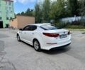 Белый Киа Оптима, объемом двигателя 2 л и пробегом 261 тыс. км за 7999 $, фото 6 на Automoto.ua
