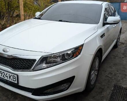 Білий Кіа Оптіма, об'ємом двигуна 2.36 л та пробігом 137 тис. км за 8700 $, фото 2 на Automoto.ua
