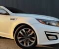 Белый Киа Оптима, объемом двигателя 2 л и пробегом 280 тыс. км за 9500 $, фото 5 на Automoto.ua