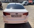 Білий Кіа Оптіма, об'ємом двигуна 2.4 л та пробігом 195 тис. км за 8900 $, фото 6 на Automoto.ua