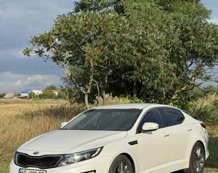 Білий Кіа Оптіма, об'ємом двигуна 2 л та пробігом 197 тис. км за 9498 $, фото 1 на Automoto.ua