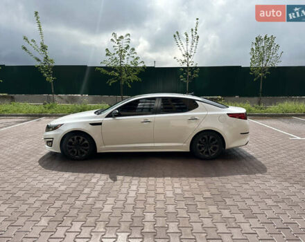 Білий Кіа Оптіма, об'ємом двигуна 2.4 л та пробігом 190 тис. км за 9300 $, фото 10 на Automoto.ua