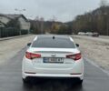 Білий Кіа Оптіма, об'ємом двигуна 2.4 л та пробігом 170 тис. км за 9800 $, фото 1 на Automoto.ua