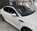 Белый Киа Оптима, объемом двигателя 2 л и пробегом 260 тыс. км за 8500 $, фото 5 на Automoto.ua