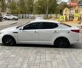 Білий Кіа Оптіма, об'ємом двигуна 2.4 л та пробігом 138 тис. км за 11000 $, фото 3 на Automoto.ua