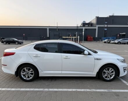 Білий Кіа Оптіма, об'ємом двигуна 2 л та пробігом 129 тис. км за 8999 $, фото 1 на Automoto.ua