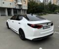 Белый Киа Оптима, объемом двигателя 2.4 л и пробегом 143 тыс. км за 12000 $, фото 2 на Automoto.ua