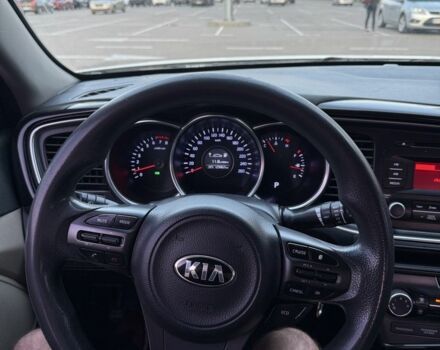 Білий Кіа Оптіма, об'ємом двигуна 2 л та пробігом 129 тис. км за 8999 $, фото 5 на Automoto.ua
