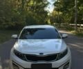 Киа Оптима 2014 в Харькове на Automoto.ua Белый Киа Оптима, объемом двигателя 2 л и пробегом 258 тыс. км за 8800 $, фото 6 на Automoto.ua