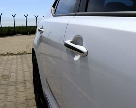 Белый Киа Оптима, объемом двигателя 2.4 л и пробегом 175 тыс. км за 10000 $, фото 3 на Automoto.ua