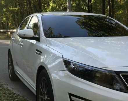 Киа Оптима 2014 в Харькове на Automoto.ua Белый Киа Оптима, объемом двигателя 2 л и пробегом 258 тыс. км за 8800 $, фото 5 на Automoto.ua