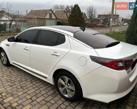 Белый Киа Оптима, объемом двигателя 0 л и пробегом 188 тыс. км за 8800 $, фото 36 на Automoto.ua