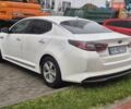 Белый Киа Оптима, объемом двигателя 2.36 л и пробегом 185 тыс. км за 6500 $, фото 7 на Automoto.ua