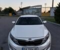 Белый Киа Оптима, объемом двигателя 2.4 л и пробегом 201 тыс. км за 9717 $, фото 1 на Automoto.ua