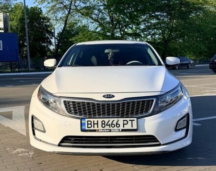 Білий Кіа Оптіма, об'ємом двигуна 2.36 л та пробігом 230 тис. км за 9900 $, фото 1 на Automoto.ua