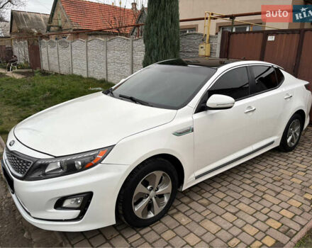 Белый Киа Оптима, объемом двигателя 0 л и пробегом 188 тыс. км за 8800 $, фото 37 на Automoto.ua