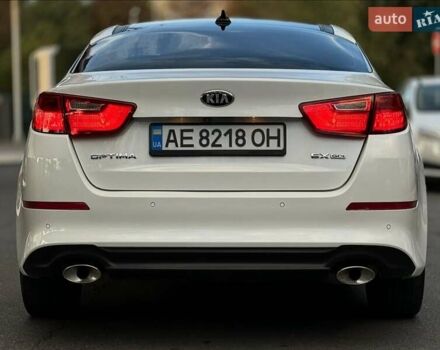 Белый Киа Оптима, объемом двигателя 2.4 л и пробегом 240 тыс. км за 9000 $, фото 3 на Automoto.ua
