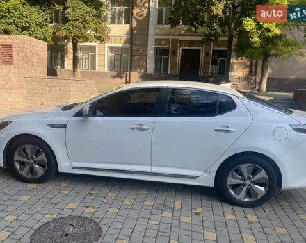 Белый Киа Оптима, объемом двигателя 2.36 л и пробегом 250 тыс. км за 11500 $, фото 34 на Automoto.ua