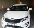 Білий Кіа Оптіма, об'ємом двигуна 2.36 л та пробігом 180 тис. км за 11000 $, фото 6 на Automoto.ua