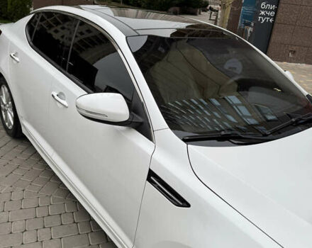 Білий Кіа Оптіма, об'ємом двигуна 2.4 л та пробігом 167 тис. км за 11800 $, фото 9 на Automoto.ua