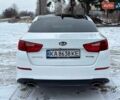 Белый Киа Оптима, объемом двигателя 2.4 л и пробегом 169 тыс. км за 8500 $, фото 3 на Automoto.ua