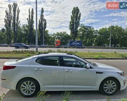 Белый Киа Оптима, объемом двигателя 2.36 л и пробегом 175 тыс. км за 9500 $, фото 7 на Automoto.ua