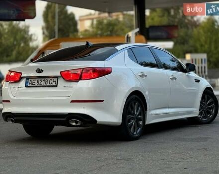 Белый Киа Оптима, объемом двигателя 2.4 л и пробегом 240 тыс. км за 9000 $, фото 4 на Automoto.ua