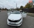 Білий Кіа Оптіма, об'ємом двигуна 2 л та пробігом 283 тис. км за 11500 $, фото 1 на Automoto.ua