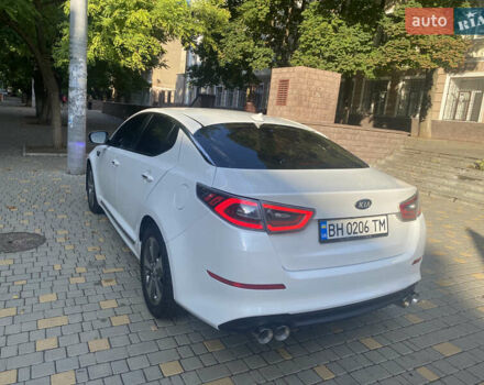 Белый Киа Оптима, объемом двигателя 2.36 л и пробегом 250 тыс. км за 11500 $, фото 33 на Automoto.ua