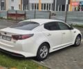 Белый Киа Оптима, объемом двигателя 2.36 л и пробегом 185 тыс. км за 6500 $, фото 4 на Automoto.ua