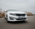 Белый Киа Оптима, объемом двигателя 2 л и пробегом 213 тыс. км за 8300 $, фото 1 на Automoto.ua