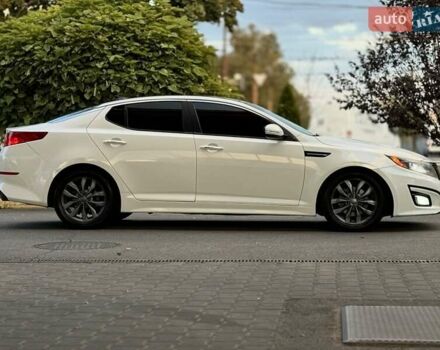 Белый Киа Оптима, объемом двигателя 2.4 л и пробегом 240 тыс. км за 9000 $, фото 5 на Automoto.ua