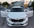 Белый Киа Оптима, объемом двигателя 2.36 л и пробегом 201 тыс. км за 9300 $, фото 2 на Automoto.ua
