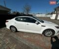 Белый Киа Оптима, объемом двигателя 2.4 л и пробегом 142 тыс. км за 10300 $, фото 2 на Automoto.ua